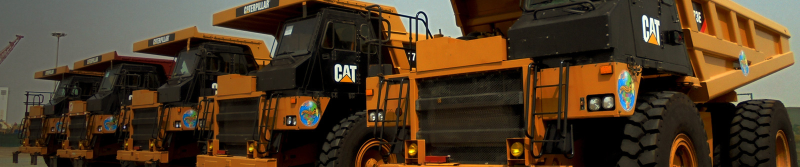 Used CAT construction machines in a row - Southwest Global